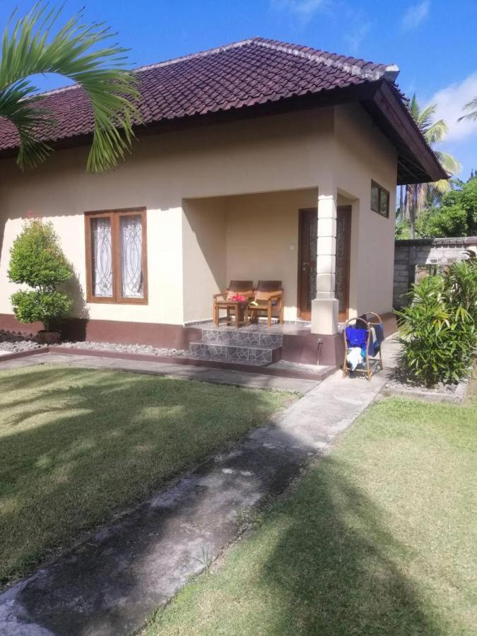 Yuli'S Homestay Kuta  Kültér fotó