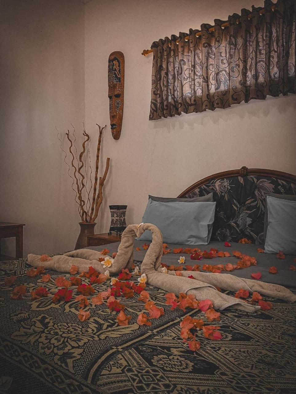 Yuli'S Homestay Kuta  Kültér fotó