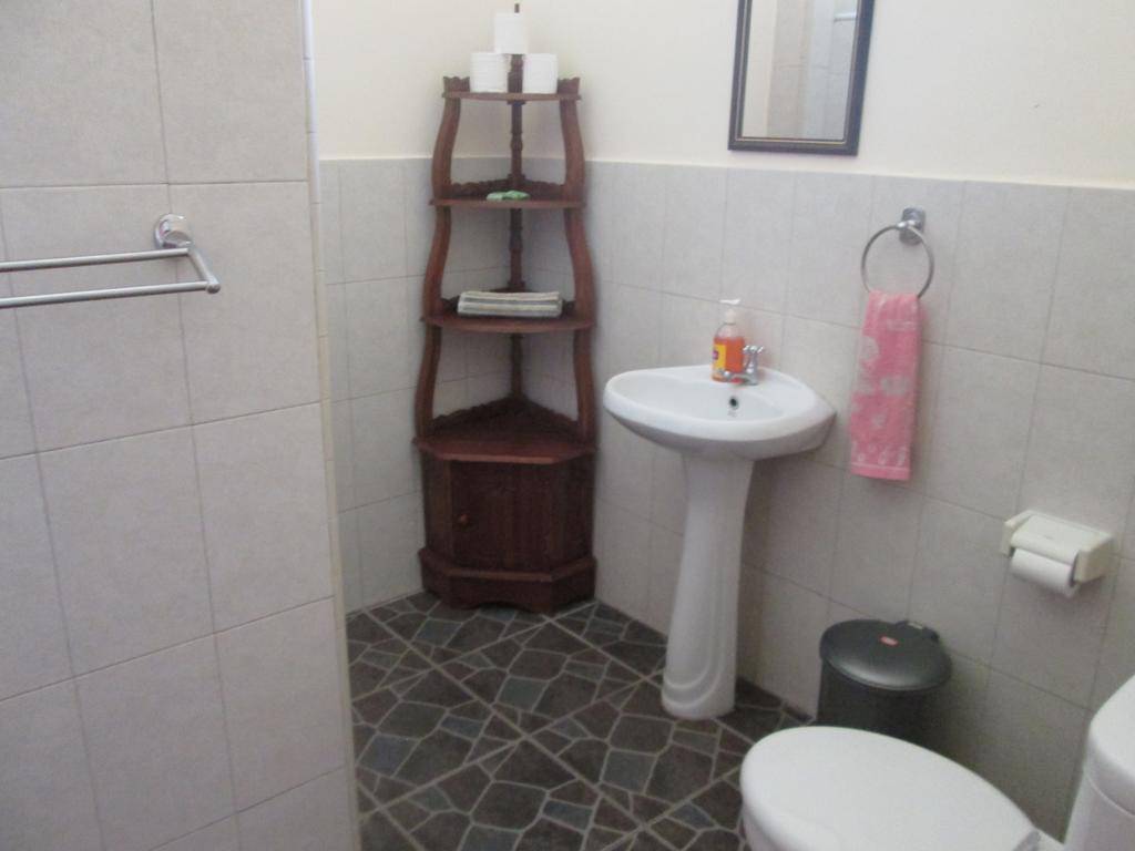 Yuli'S Homestay Kuta  Szoba fotó