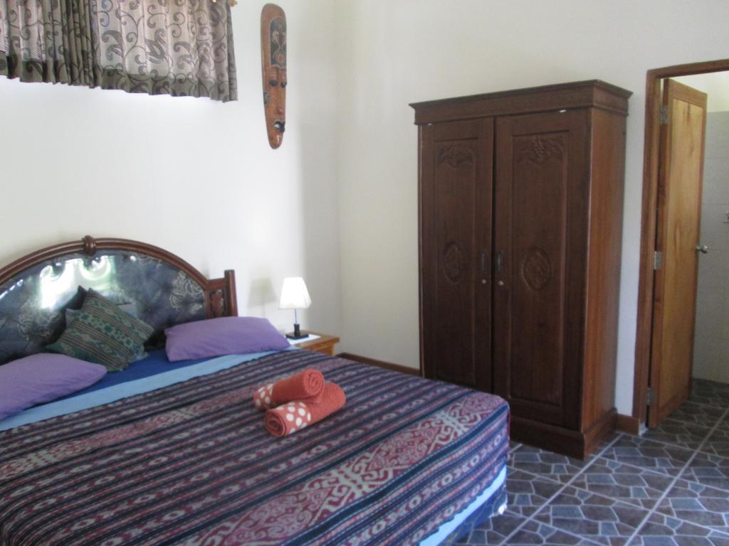 Yuli'S Homestay Kuta  Szoba fotó