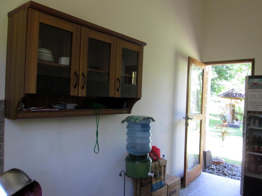 Yuli'S Homestay Kuta  Kültér fotó